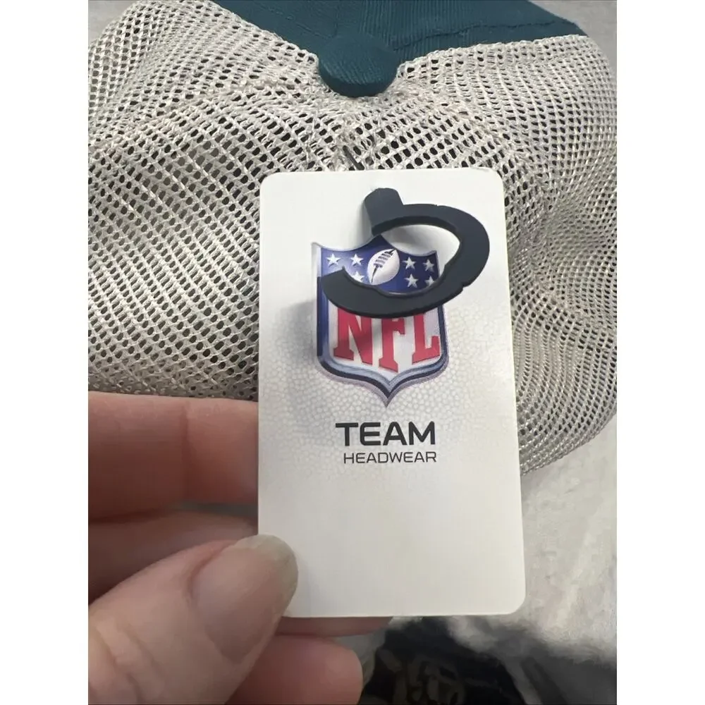 NWT Philadelphia Eagles Hat Team Apparel NFL Football Adjustable Trucker Mesh‎